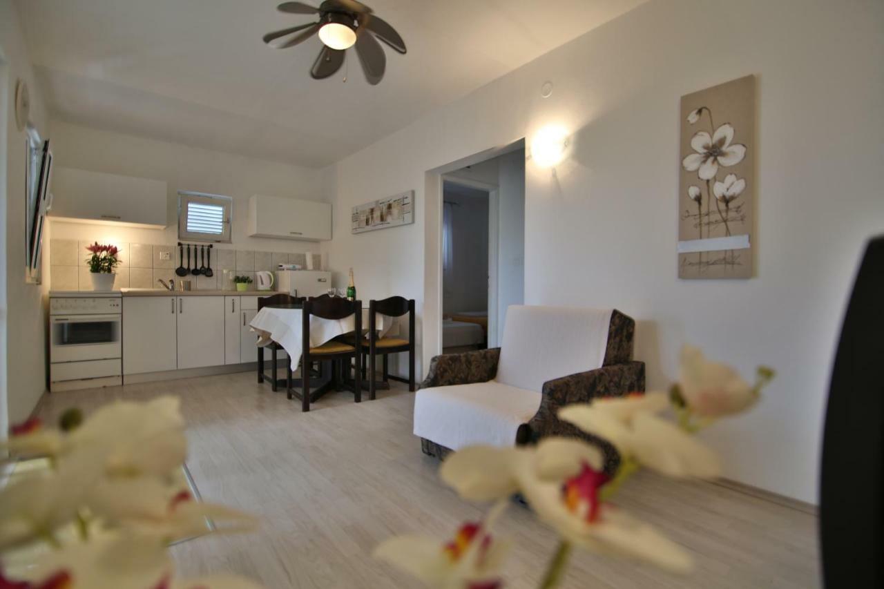 Apartment Rosemary Rogoznica  Kültér fotó